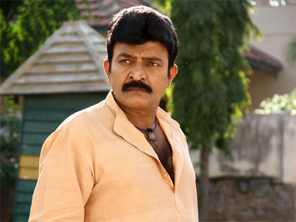 hero rajasekhar,new movie,director praveen sattar,investigation police office charector  యాంగ్రీ ఓల్డ్‌మ్యాన్‌ మెప్పిస్తాడా..?